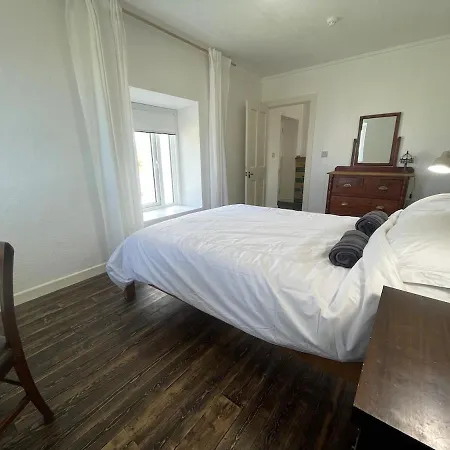 Comfortable Lakeside House In Donegal Gealtacht * Annagry