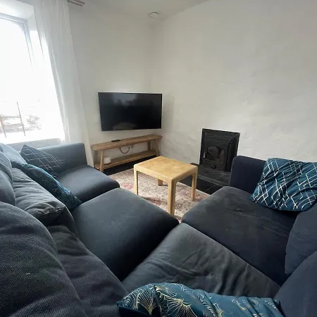 Comfortable Lakeside House In Donegal Gealtacht * Annagry
