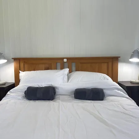 Comfortable Lakeside House In Donegal Gealtacht * Annagry